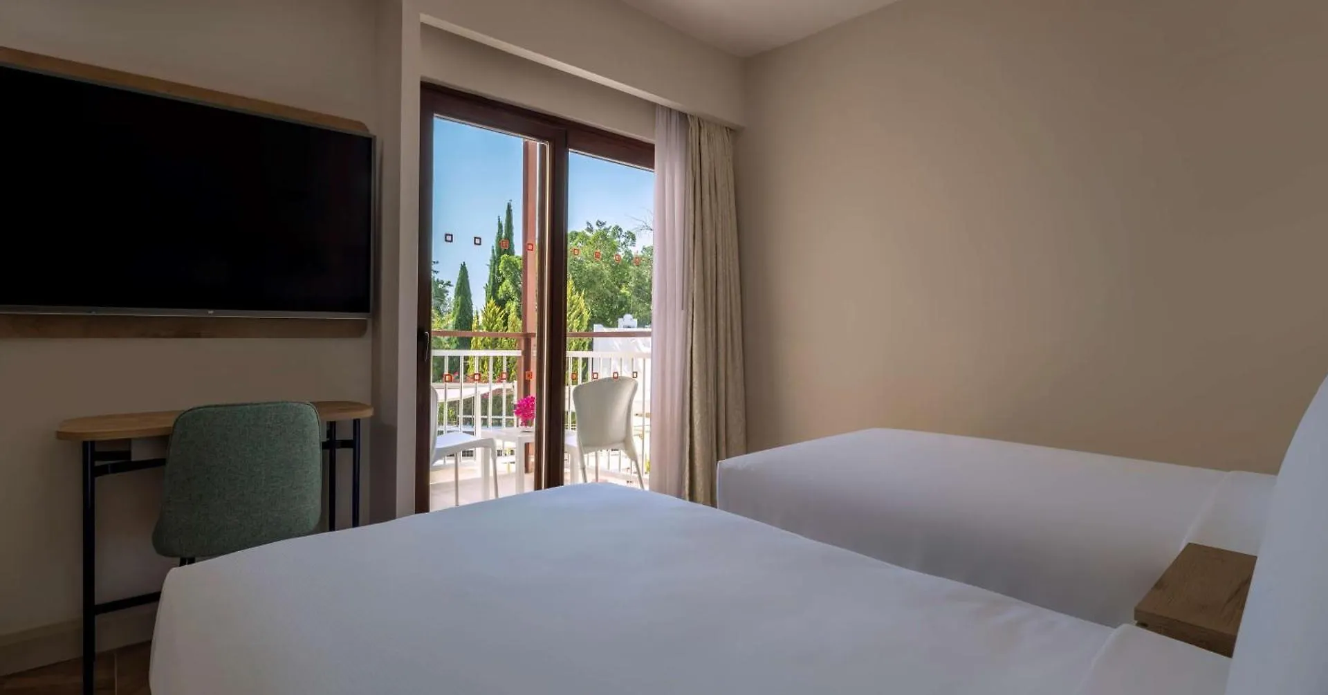 Doubletree By Hilton Bodrum Isil Club Ultra All-Inclusive Resort Torba