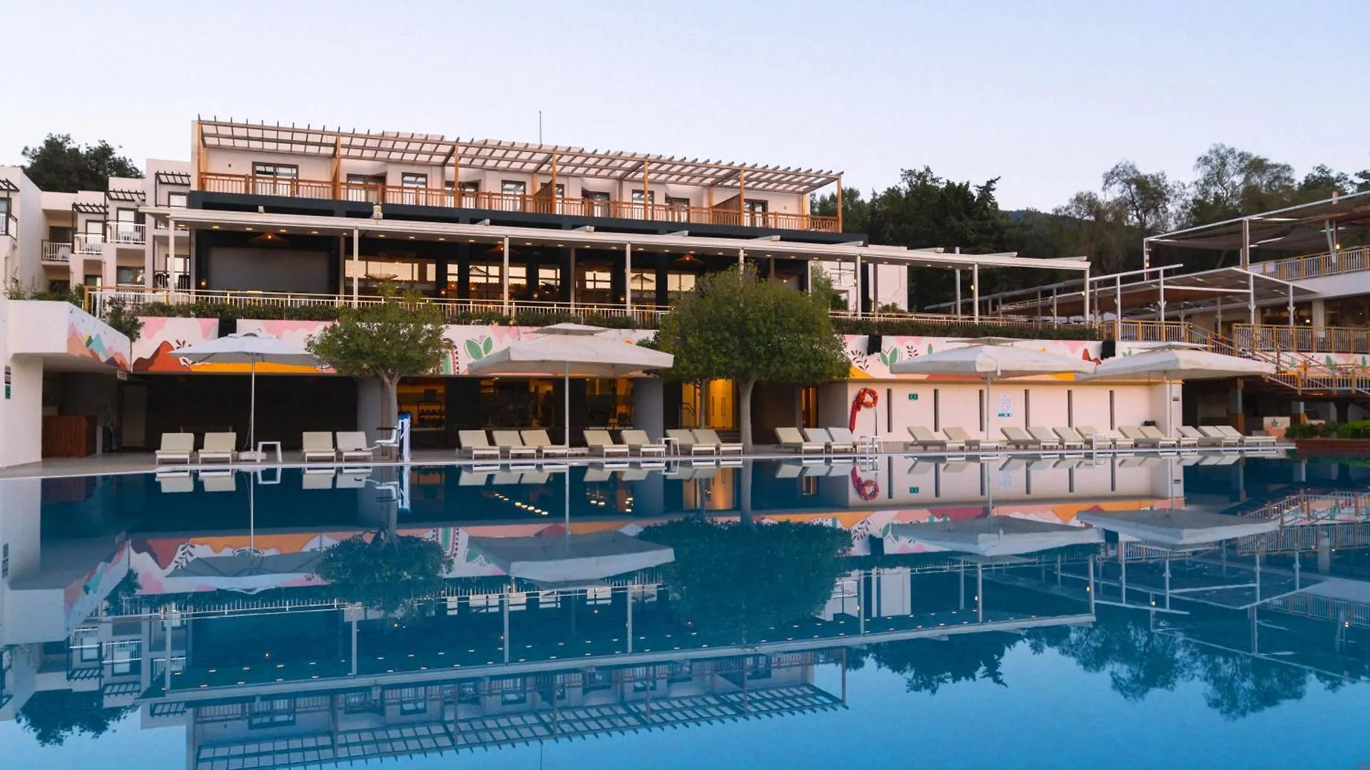 Doubletree By Hilton Bodrum Isil Club Ultra All-Inclusive Resort Torba
